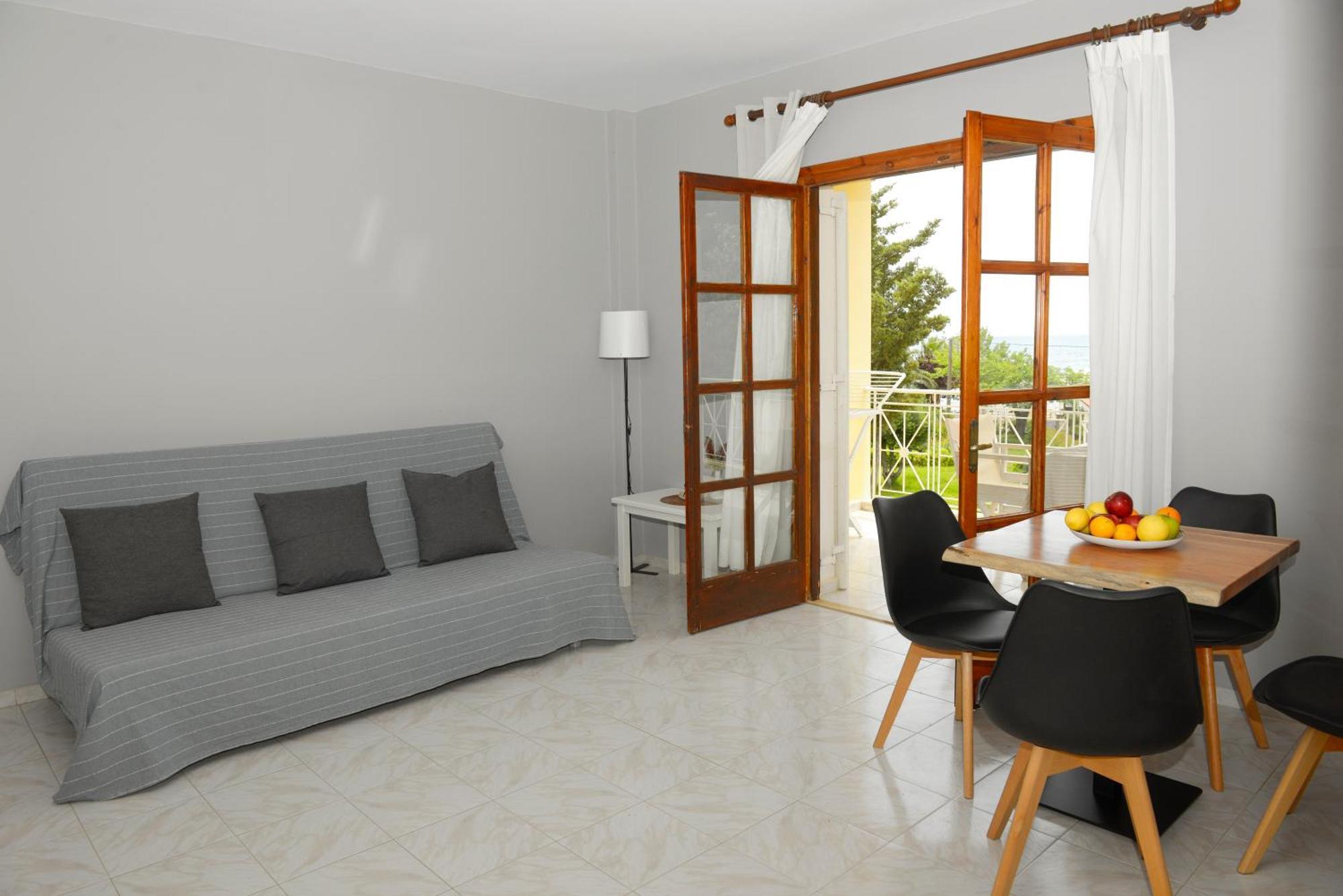 Albouro Seafront Apartments Katelios Exterior photo